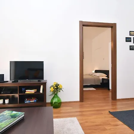 Apartman Stross *